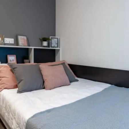 Modern Rooms In Wembley, Sk London Eksteriør billede