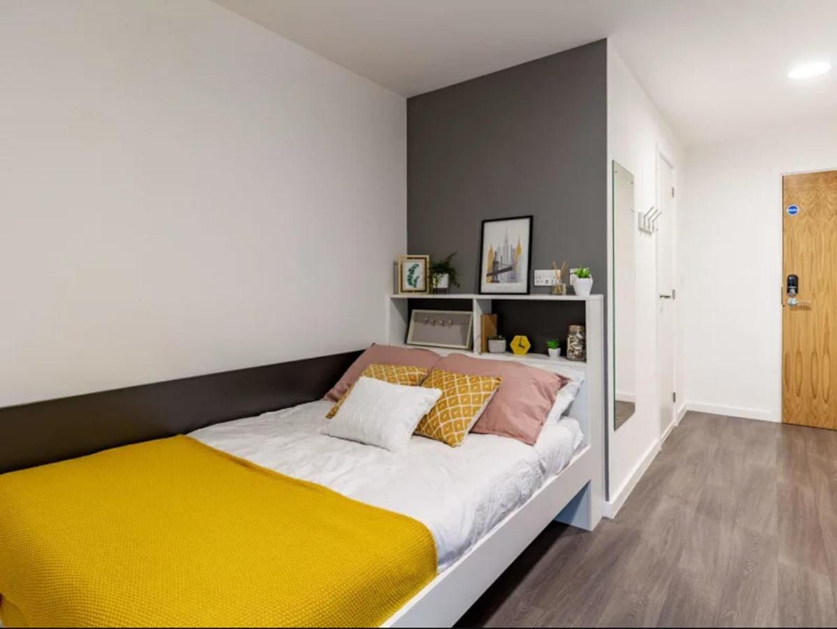 Modern Rooms In Wembley, Sk London Eksteriør billede